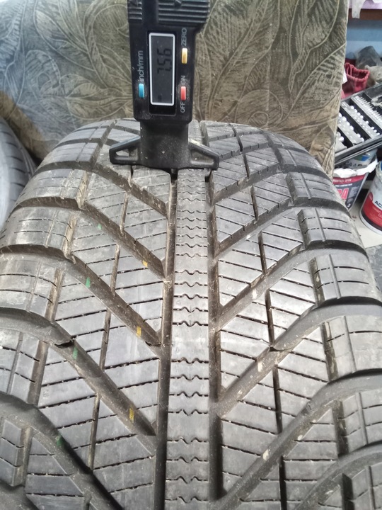Goodyear Vector 4Seasons 205/55R16 94 V przyczepność (3PMSF), (XL)