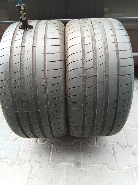 Opona letnia Goodyear Eagle F1 Asymmetric 3 275/40R18 103 Y rant (XL) MO