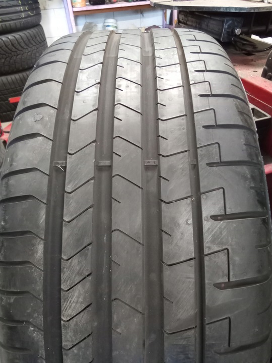 Pirelli P Zero PZ4 PNCS 255/40R21 102 Y rant ochronny, (XL) * - BMW