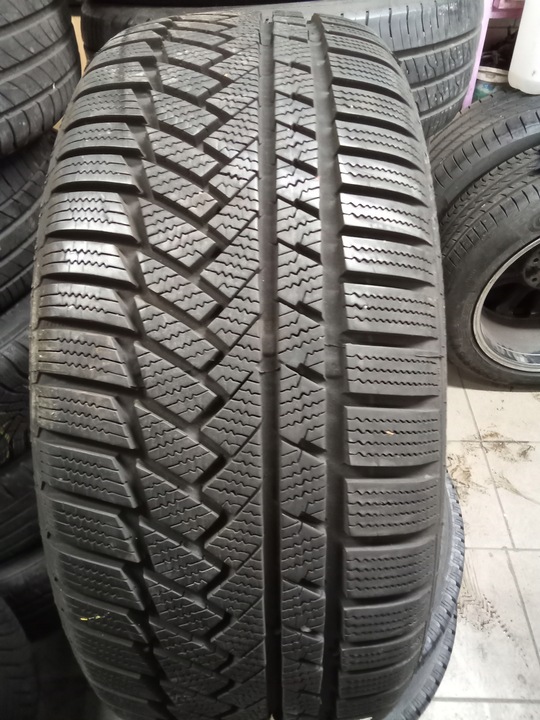 Opona zimowa Continental WinterContact TS 850 P 225/50R17 94 H przyczepność